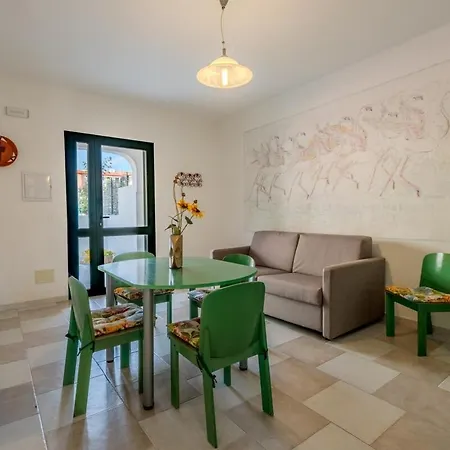 4 Minuti Dalla - Elegante A Appartement Budoni